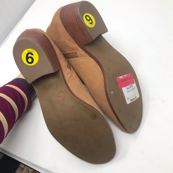 Nearly new Jack Rogers suede booties - Picture 4 of 8